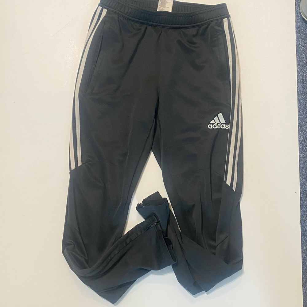 Adidas joggers